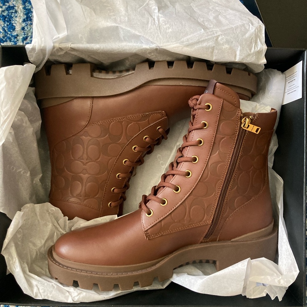 NWT COACH SADDLE SIGNATURE CITYSOLE BOOTS - Picture 8 of 10